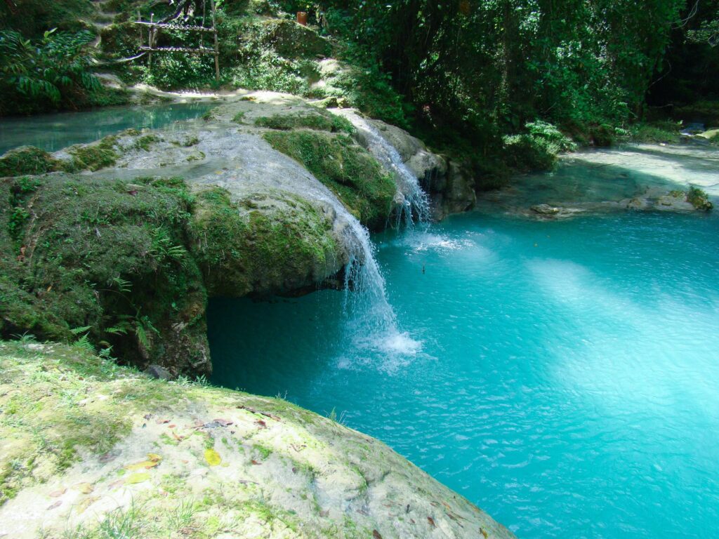 blue hole 11